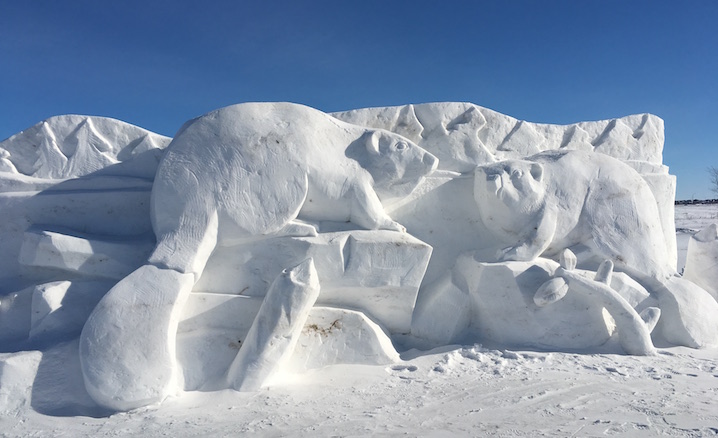 Festival du Voyageur Ice Sculpture