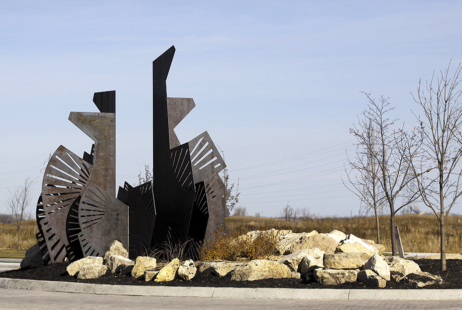 "Four Winds" sculpture in roundabout